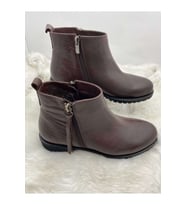 BURÇ GERÇEK DERİ ACI KAHVE ÇİFT FERMUARLI PÜSKÜL DETAYLI BİLEK BOY BOT (B1B) - ACI KAHVE - 39 - ST00943-ACI KAHVE-39 (Acı Kahve)