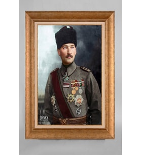 Altın Varaklı Paspartulu Çerçeveli Atatürk Tablo nt887