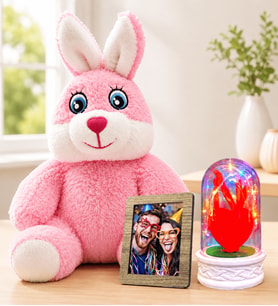 Kişiye Özel Fotoğraflı Renkli LED Işıklı Kırmızı Kalpli Fanus ve Pembe Peluş Tavşan Sevgiliye Kadına Hediye