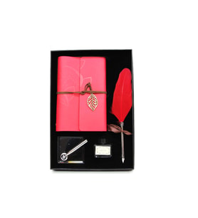 Kişiye Özel Divit Hokka Defter Ve Tüylü Kalem Seti (Kırmızı)