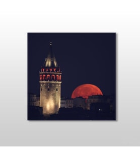 Galata Kulesi Kızıl  Kanvas Tablo 70x70cm (Karışık)