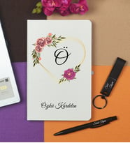 Öğretmene Hediye Kişiye Özel Hazırlanmış Beyaz Defter Kalem Anahtarlık Seti