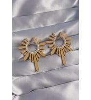 Mey İthalat® 316L Çelik Renk Zirkon Taşlı Güneş Figürlü Küpe