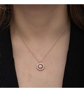 Rose Güneş Zirkon Taşlı 925 Ayar Gümüş Kadın Kolye