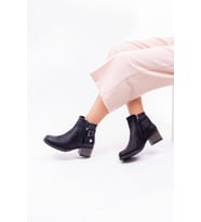 MAMMAMİA HAKİKİ NUBUK DERİ KEMER DETAY KADIN BOT 471021K (Siyah)