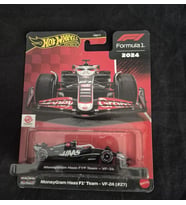 Premium Formula 1 Hrv11 - Jbm22 Moneygram Haas F1 Team – Vf-24 (#27) (Çok Renkli)