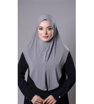 Gri Pratik Hazır Geçmeli Tesettür Eşarp Sandy Kumaş Yırtmaçlı Düz Hijab 2310_15