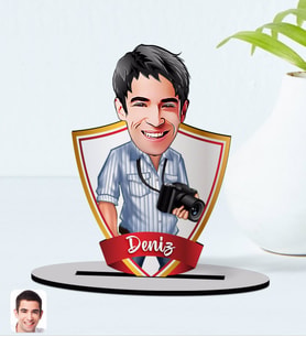 BK Gift Kişiye Özel İsimli Erkek Fotoğrafçı Karikatürlü Ahşap Biblo Model-1