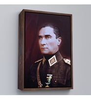 Çerçeveli Atatürk Portre Tablosu Mustafa Kemal Atatürk Dikdörtgen Dekoratif Kanvas Tablo (Altın)