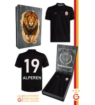 Galatasaray Orijinal Lisanslı Polo Yaka Kişiye Özel Siyah T-Shirt Ahşap Kutulu