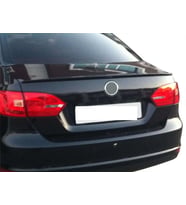 Volkswagen Jetta Uyumlu Spoiler İnce Model Parlak Siyah