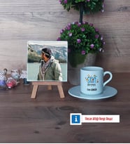 Erkek Sınıf Öğretmenine Hediye Fotoğraflı Dekoratif Taş, Ahşap Altlıklı Türk Kahvesi Fincanı Hediye Öğretmenler Günü Hediyesi (Model 2)