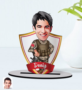 BK Gift Kişiye Özel İsimli Asker Karikatürlü Ahşap Biblo Model-2