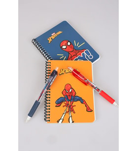 LİSANSLI SPIDERMAN ÇİZGİLİ NOT DEFTERİ VE VERSATİL UÇLU KALEM 0.7 mm 2'LİSİ (Mavi)