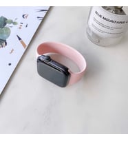 Apple Watch 44mm KRD-31 Medium Silikon Kordon (Pembe)