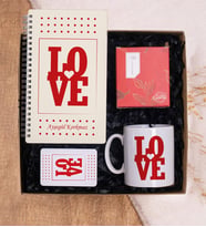 Sevgiliye " LOVE " Temalı Hediye Seti