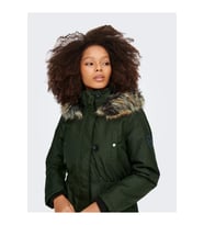 Only Kadın Uzun Kapüşonlu Kürklü Mont Parka - 15213755 (Yeşil)