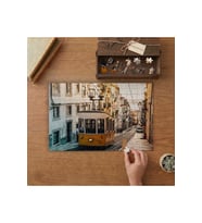 Sokak Arasındaki Tramvay Tasarımı 240 parça Ahşap Puzzle Ahşap Kutuda MP09115
