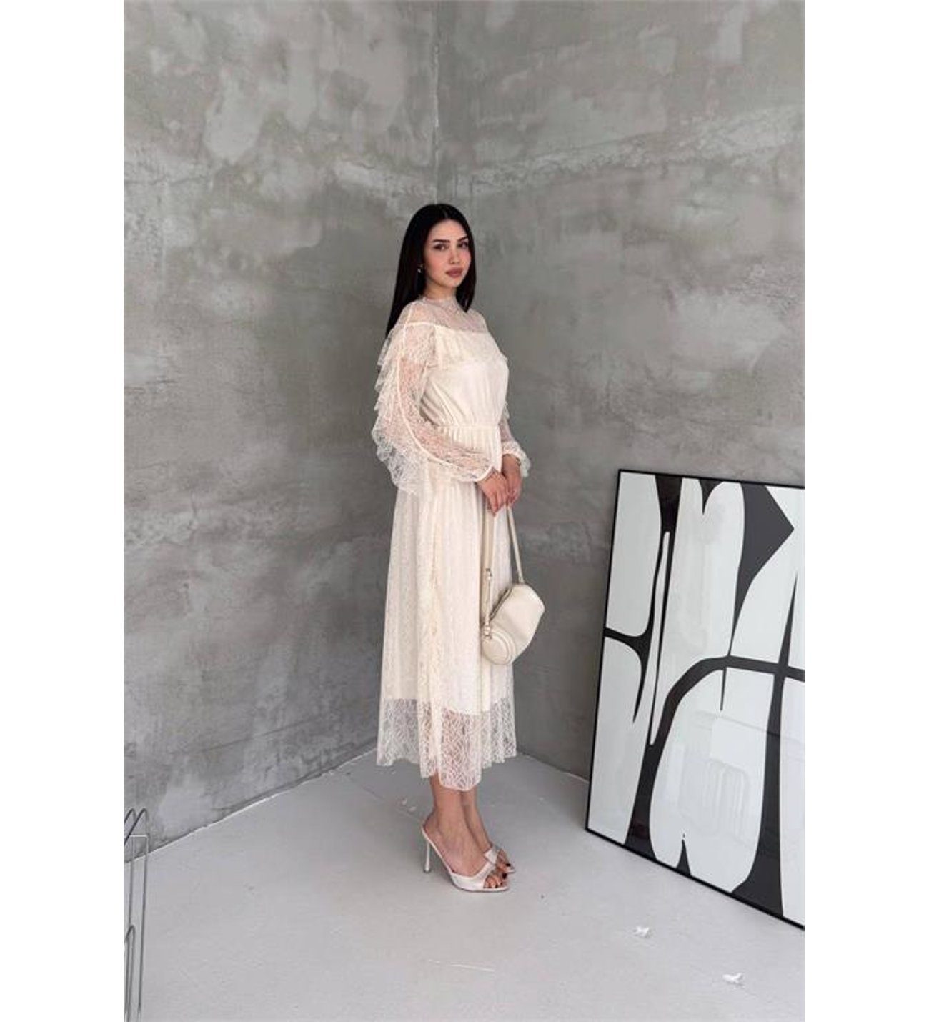 neseli-butik-kadin-bej-
