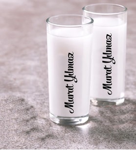 Kişiye Özel İsim Yazılı Yatık El Yazılı İkili Rakı Bardağı Kadehi