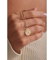 Kişiye Özel 925 Ayar Gümüş Minimalist Gökkuşağı Kolye (Gold)