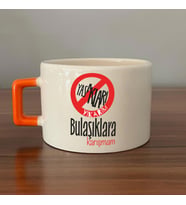 Yasakları Yıkarım Bulaşıklara Karışmam Baskılı Turuncu Kulplu C Fincan