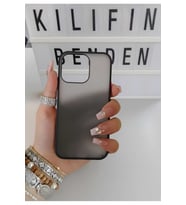 İphone 13 Pro Siyah Kılıf Modeli
