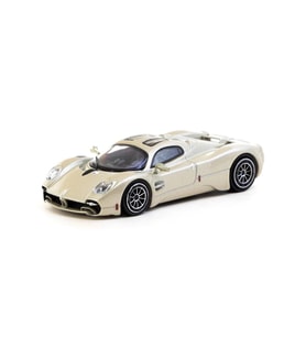 Tarmac Works Pagani Utopia Rinascimento 1/64 Model Araba
