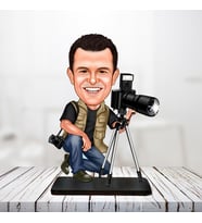 kişiye özel karikatür biblo  fotoğrafçı erkek
