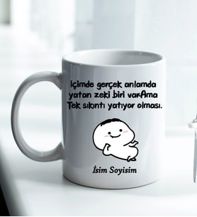 Komik - Esprili Kupaa ZEKİ BİRİ VAR AMA TEK SIKINTI YATIYOR OLMASI Tasarımlı Komik Kupaa Bardakk
