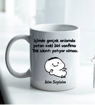 Komik - Esprili Kupaa ZEKİ BİRİ VAR AMA TEK SIKINTI YATIYOR OLMASI Tasarımlı Komik Kupaa Bardakk