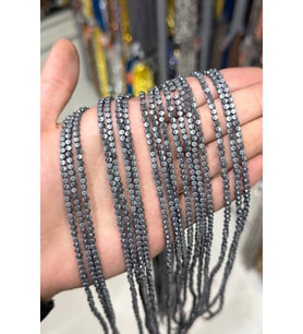 Hematit Taşı Özel Kesim Mat Gri 3x3mm Doğal Taş Dizi