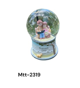 MOTTO MTT-2319 PİLLİ IŞIKLI MÜZİKLİ ÜFLEMELİ KAR KÜRESİ BÜYÜK BOY -  AUTUMN LOVE