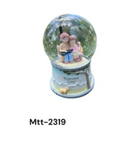 MOTTO MTT-2319 PİLLİ IŞIKLI MÜZİKLİ ÜFLEMELİ KAR KÜRESİ BÜYÜK BOY -  AUTUMN LOVE