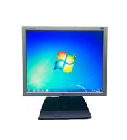 LG L1719S 17 İNÇ KARE 1280X1024 2 EL LCD MONİTÖR