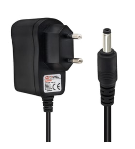 Powermaster PM-5737 5 Volt - 1 Amper 3.5*1.35 Mm Uçlu Plastik Kasa Priz Tipi Adaptör