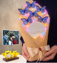 Kişiye Özel Baykuş Fotoğraflı Renkli Led Işıklı Aynalı Büyük Boy Kelebek Buketi (Mavi)