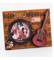 Dekoratif Metal Çerçeve Gitar Dekorlu (Karışık)