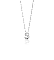 Söğütlü Silver Gümüş  rodyumlu üç boyutlu minimal Ş gümüş harf kolye