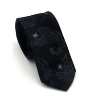Gri Şal Desenli Siyah Dokuma Kumaş Mendilli Slim Fit Kravat // SDK-2604-3