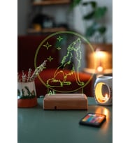 Kişiye Özel 3D Uluyan Kurt Masaüstü Led Lamba