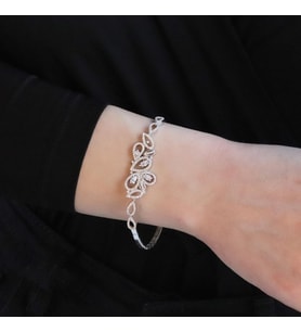 İkon Modeli Zirkon Taşlı Gümüş Bileklik