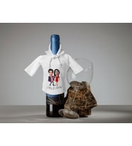 BK Gift Kişiye Özel Sevgililer Karikatürlü Mini Beyaz İçki Şişesi Tişörtü , Ev Bar Dekoru, Viski, Şarap, Votka, Rakı Şişesi Tişörtü, Ev Barı-14