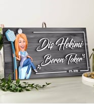 BK Gift Kişiye Özel Diş Hekimi Karikatürlü Gri Dekoratif Ahşap Tabela-2