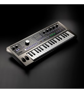 Korg microKORG2 Synthesizer / Vocoder