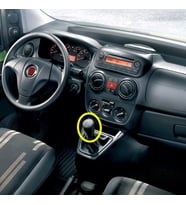 Fiat Fiorino 2008-2023 Vites Topuzu Siyah 5 İleri Manuel