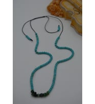 STONEAGE JEWELLERY Zümrüt ve Turkuaz Taşlı Metalsiz Kolye