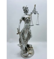 Adaletin Simgesi Adalet Kadın Terazisi Themis Adalet Heykeli Gümüş