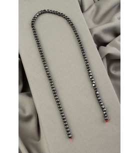 Hematit Doğal Taş Parlak Füme Küp Kesim 4x4mm Dizi