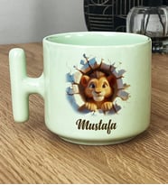 Kişiye Özel 3D Efektli Aslan Baskılı Hediye Pastel T Kupa İsimli İsim Yazılı (Yeşil)